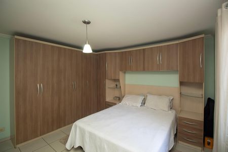 Casa à venda com 150m², 4 quartos e 3 vagasQuarto 2