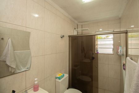Casa à venda com 150m², 4 quartos e 3 vagasBanheiro 1