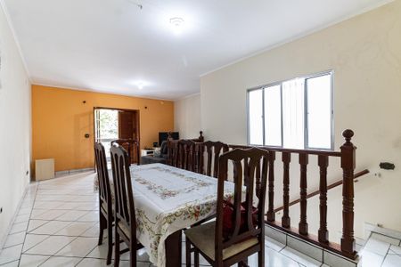 Casa à venda com 268m², 3 quartos e 2 vagas Casa à venda com 268m², 3 quartos e 2 vagasSala da Casa 1