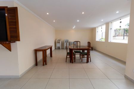 Apartamento à venda com 74m², 3 quartos e 1 vagaÁrea comum - Salão de Festas
