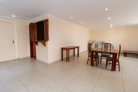 Apartamento à venda com 74m², 3 quartos e 1 vagaÁrea comum - Salão de Festas