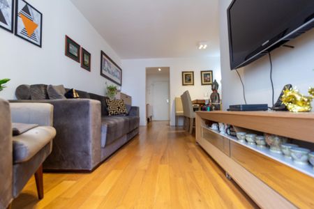 Apartamento à venda com 74m², 3 quartos e 1 vagaSala