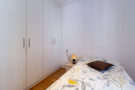 Apartamento à venda com 74m², 3 quartos e 1 vagaQuarto 2