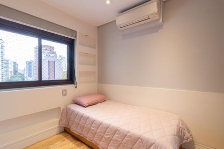 Apartamento à venda com 129m², 3 quartos e 2 vagasQuarto Suíte 3