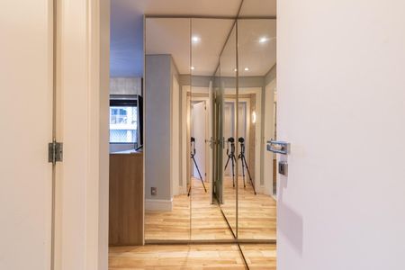 Apartamento à venda com 129m², 3 quartos e 2 vagasQuarto Suíte 1