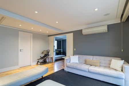 Apartamento à venda com 129m², 3 quartos e 2 vagasSala