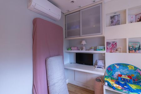 Apartamento à venda com 129m², 3 quartos e 2 vagasQuarto Suíte 2