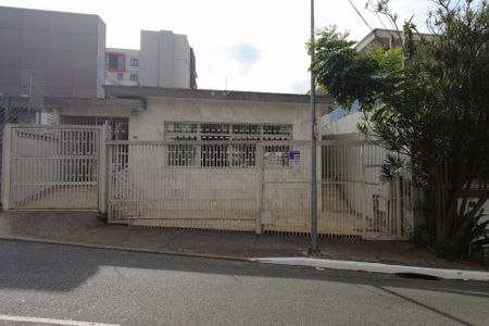 Casa à venda com 160m², 3 quartos e 3 vagasFachada e placa