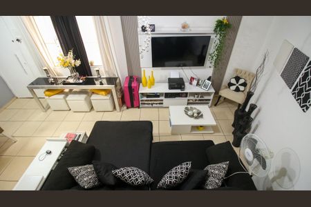 Casa de condomínio à venda com 110m², 2 quartos e 1 vaga Casa de condomínio à venda com 110m², 2 quartos e 1 vagaSala