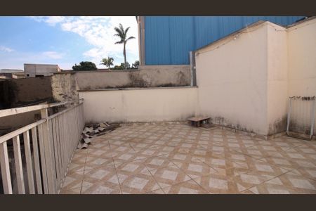 Casa de condomínio à venda com 110m², 2 quartos e 1 vaga Casa de condomínio à venda com 110m², 2 quartos e 1 vagaQuintal