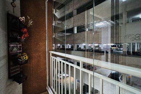 Apartamento à venda com 60m², 2 quartos e 1 vaga Apartamento à venda com 60m², 2 quartos e 1 vagaVaranda da Sala