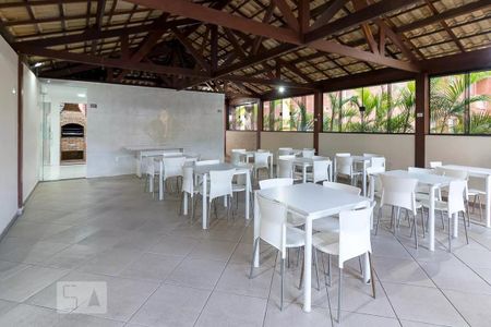 Apartamento à venda com 60m², 2 quartos e 1 vaga Apartamento à venda com 60m², 2 quartos e 1 vagaÁrea comum - Salão de festas