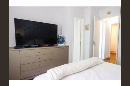 Apartamento à venda com 220m², 3 quartos e 5 vagasFoto 01