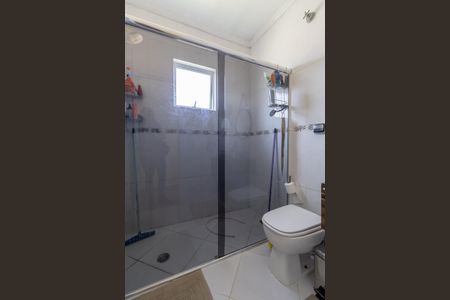 Casa à venda com 120m², 3 quartos e 1 vagaBanheiro