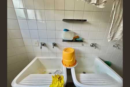 Casa para alugar com 280m², 4 quartos e 8 vagas Casa para alugar com 280m², 4 quartos e 8 vagasÁrea de Serviço