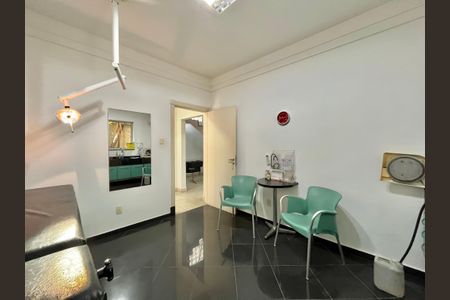 Casa para alugar com 280m², 4 quartos e 8 vagas Casa para alugar com 280m², 4 quartos e 8 vagasQuarto 3