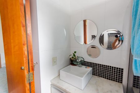 Apartamento à venda com 146m², 3 quartos e 4 vagas Apartamento à venda com 146m², 3 quartos e 4 vagasBanheiro da Suíte 1