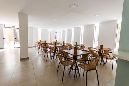 Apartamento à venda com 146m², 3 quartos e 4 vagas Apartamento à venda com 146m², 3 quartos e 4 vagasÁrea comum - Salão de festas