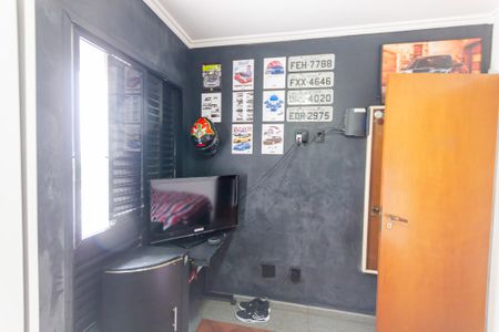 Apartamento à venda com 146m², 3 quartos e 4 vagas Apartamento à venda com 146m², 3 quartos e 4 vagasQuarto 1