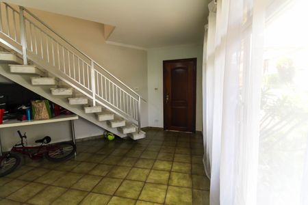 Casa à venda com 191m², 4 quartos e 3 vagasSala