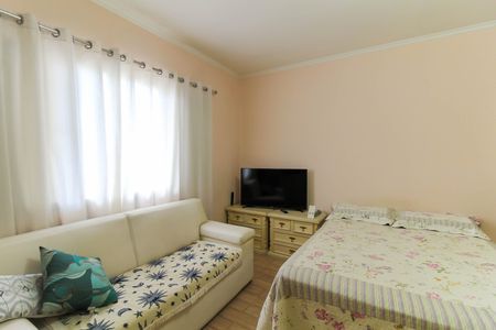 Casa à venda com 191m², 4 quartos e 3 vagasSuíte