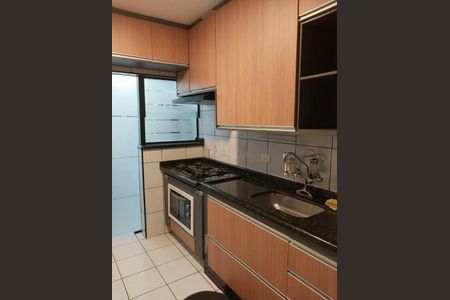 Apartamento à venda com 68m², 2 quartos e 1 vaga