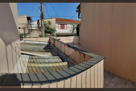 Casa à venda com 165m², 3 quartos e 2 vagas