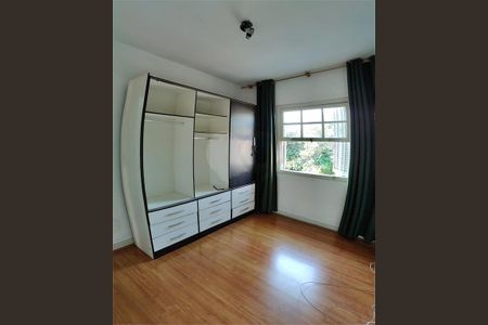 Casa à venda com 165m², 3 quartos e 2 vagas