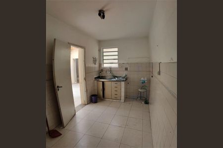 Casa à venda com 165m², 3 quartos e 2 vagas