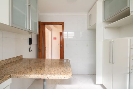 Apartamento à venda com 92m², 2 quartos e 1 vagaCozinha 