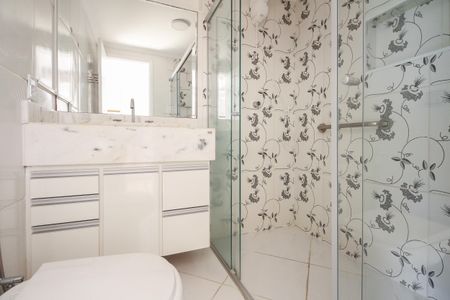 Apartamento à venda com 92m², 2 quartos e 1 vagaBanheiro Suíte 