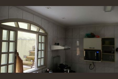 Casa à venda com 139m², 2 quartos e 2 vagas