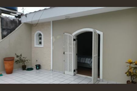 Casa à venda com 139m², 2 quartos e 2 vagas