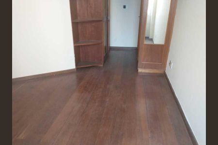 Apartamento à venda com 65m², 1 quarto e 1 vaga