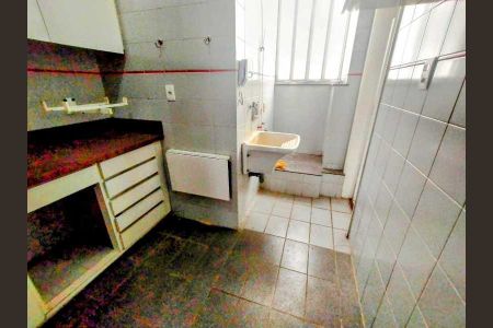 Apartamento à venda com 65m², 1 quarto e 1 vaga