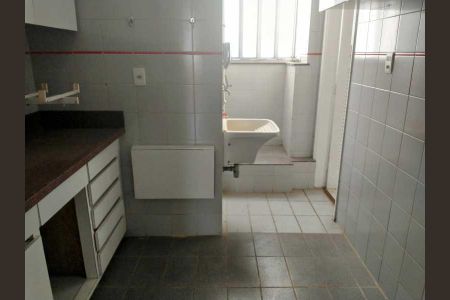 Apartamento à venda com 65m², 1 quarto e 1 vaga