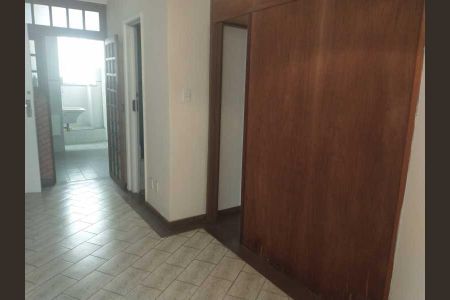 Apartamento à venda com 65m², 1 quarto e 1 vaga