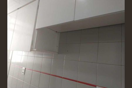 Apartamento à venda com 65m², 1 quarto e 1 vaga