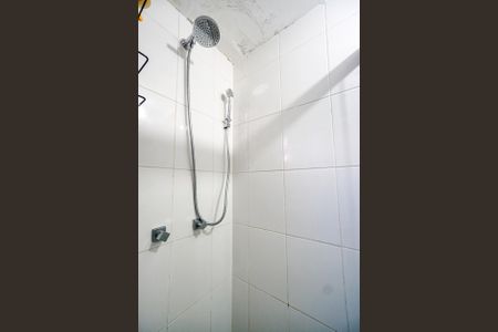 Apartamento para alugar com 63m², 3 quartos e 1 vaga Apartamento para alugar com 63m², 3 quartos e 1 vagaChuveiro