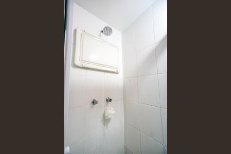 Apartamento para alugar com 63m², 3 quartos e 1 vaga Apartamento para alugar com 63m², 3 quartos e 1 vagaChuveiro