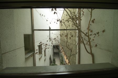 Casa à venda com 360m², 6 quartos e 2 vagas Casa à venda com 360m², 6 quartos e 2 vagasVista