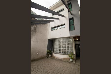 Casa à venda com 360m², 6 quartos e 2 vagas Casa à venda com 360m², 6 quartos e 2 vagasGaragem