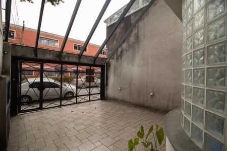 Casa à venda com 360m², 6 quartos e 2 vagas Casa à venda com 360m², 6 quartos e 2 vagasGaragem