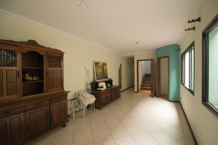 Casa à venda com 360m², 6 quartos e 2 vagas Casa à venda com 360m², 6 quartos e 2 vagasSala 3