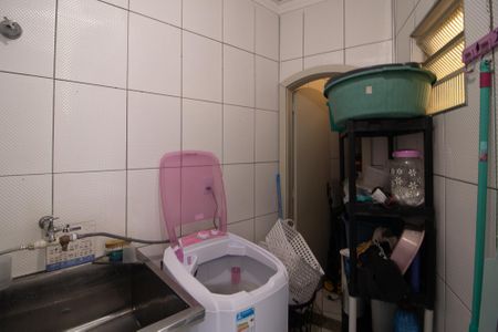 Casa à venda com 400m², 3 quartos e 2 vagas Casa à venda com 400m², 3 quartos e 2 vagasÁrea de Serviço