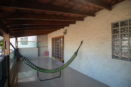 Casa à venda com 400m², 3 quartos e 2 vagas Casa à venda com 400m², 3 quartos e 2 vagasVaranda da Suíte