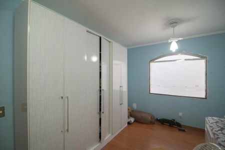 Casa à venda com 400m², 3 quartos e 2 vagas Casa à venda com 400m², 3 quartos e 2 vagasQuarto 3