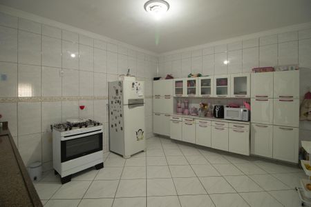 Casa à venda com 400m², 3 quartos e 2 vagas Casa à venda com 400m², 3 quartos e 2 vagasCozinha