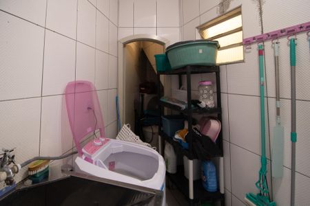 Casa à venda com 400m², 3 quartos e 2 vagas Casa à venda com 400m², 3 quartos e 2 vagasÁrea de Serviço