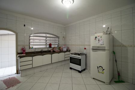 Casa à venda com 400m², 3 quartos e 2 vagas Casa à venda com 400m², 3 quartos e 2 vagasCozinha